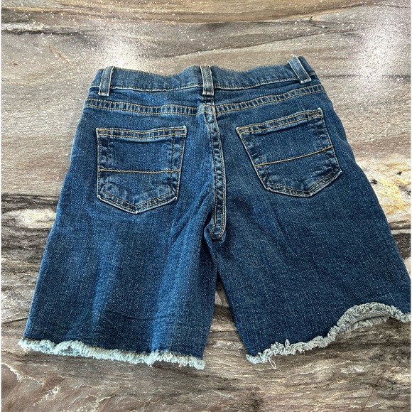 Boys Bundle Set of 2 Shorts- Red Stretch and Denim Shorts Size 5! - Picture 10 of 10